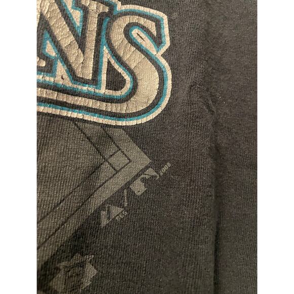 Sports 6 Shirt Bundle- Cavaliers, Giants, Redskins, Marlins, Yankees, Braves - Picture 9 of 16